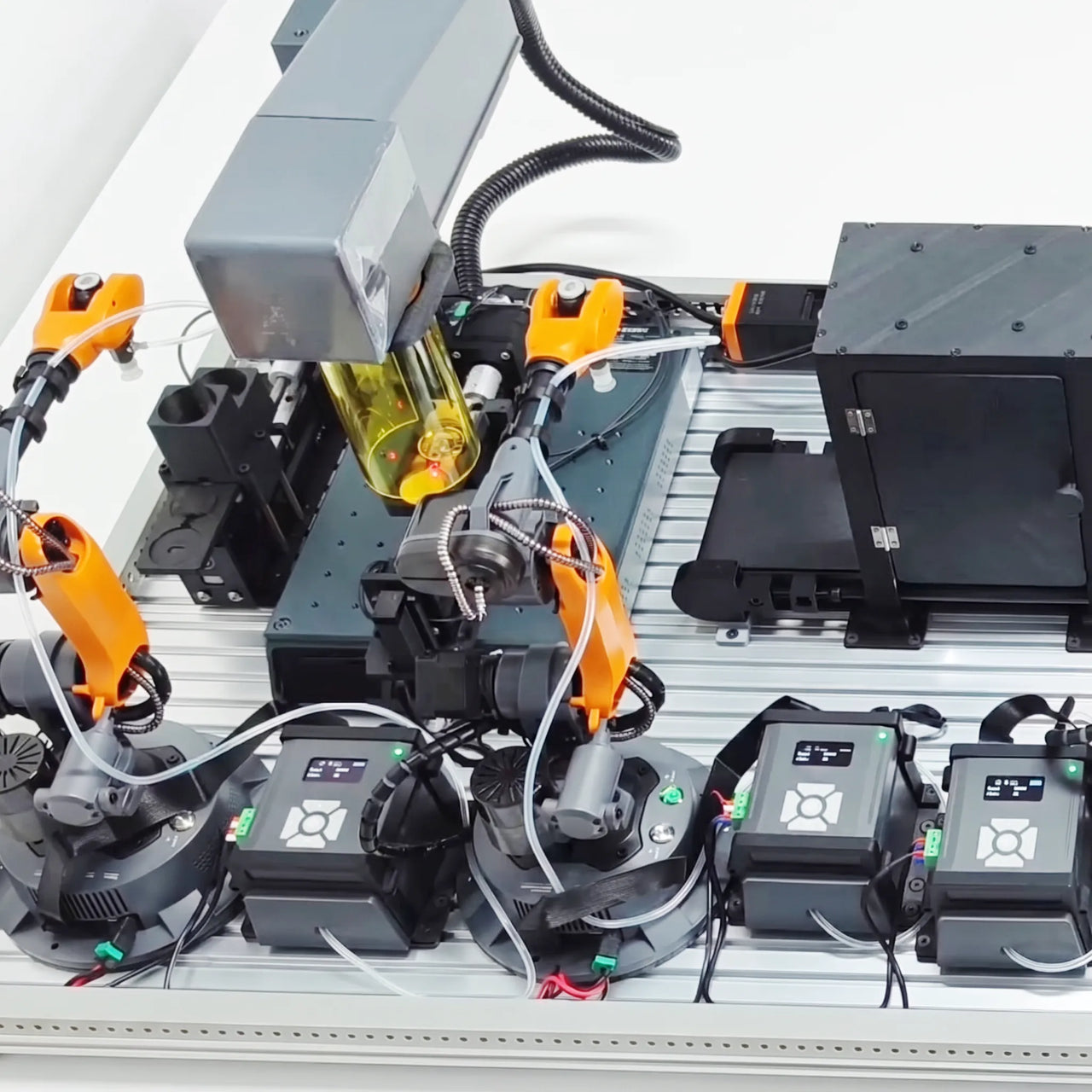 Engraved Souvenirs Manufacturing Line  (MT4 & Mirobot)