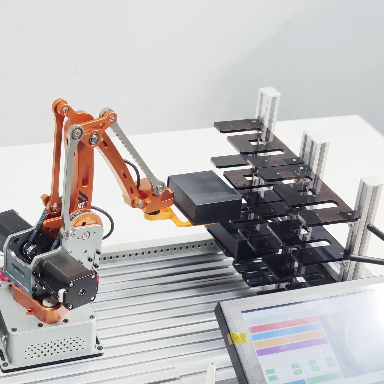 Engraved Souvenirs Manufacturing Line  (MT4 & Mirobot)